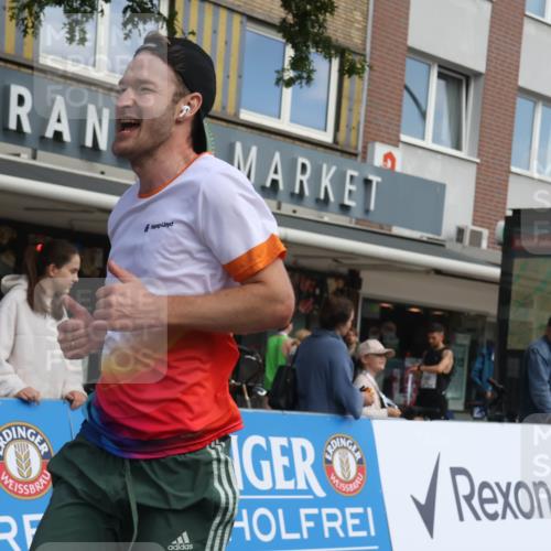 15.09.2024 - PSD Bank Halbmarathon Michael Strokosch http://msf.ph/oto/7056084 15.09.2024 11:33:27 Ziel 745, 921, 930, 955, 2606, 2609 meine-sportfotos.de