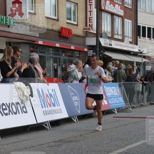 15.09.2024 - PSD Bank Halbmarathon Michael Strokosch http://msf.ph/oto/7056094 15.09.2024 11:33:36 Ziel 693, 745, 904, 930, 1611, 2609 meine-sportfotos.de