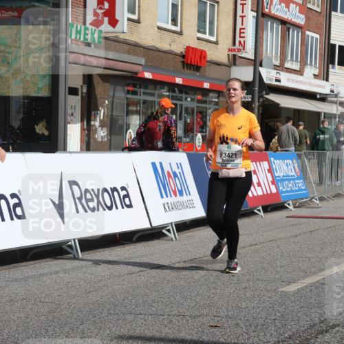 15.09.2024 - PSD Bank Halbmarathon Michael Strokosch http://msf.ph/oto/7056103 15.09.2024 12:46:15 Ziel 3421 meine-sportfotos.de