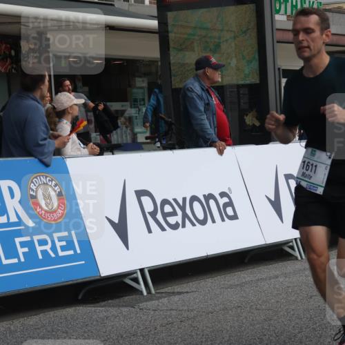 15.09.2024 - PSD Bank Halbmarathon Michael Strokosch http://msf.ph/oto/7056142 15.09.2024 11:33:43 Ziel 693, 904, 923, 1043, 1429, 1514, 1611 meine-sportfotos.de