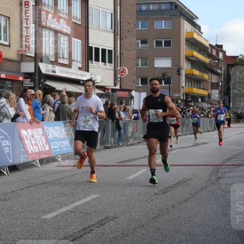 15.09.2024 - PSD Bank Halbmarathon Michael Strokosch http://msf.ph/oto/7056158 15.09.2024 11:33:46 Ziel 693, 743, 904, 923, 1043, 1429, 1514, 1611 meine-sportfotos.de
