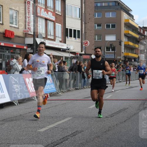 15.09.2024 - PSD Bank Halbmarathon Michael Strokosch http://msf.ph/oto/7056162 15.09.2024 11:33:47 Ziel 693, 743, 904, 923, 1043, 1429, 1514, 1611 meine-sportfotos.de