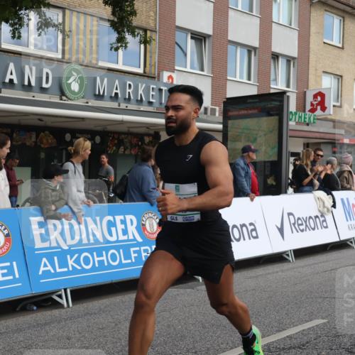 15.09.2024 - PSD Bank Halbmarathon Michael Strokosch http://msf.ph/oto/7056180 15.09.2024 11:33:49 Ziel 693, 743, 904, 923, 946, 1043, 1429, 1514, 1611 meine-sportfotos.de
