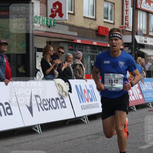 15.09.2024 - PSD Bank Halbmarathon Michael Strokosch http://msf.ph/oto/7056196 15.09.2024 11:33:51 Ziel 743, 904, 923, 946, 1043, 1429, 1514, 1611 meine-sportfotos.de