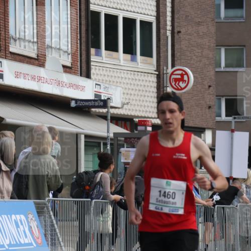 15.09.2024 - PSD Bank Halbmarathon Michael Strokosch http://msf.ph/oto/7056224 15.09.2024 11:34:00 Ziel 646, 743, 923, 946, 1043, 1396, 1460, 2467 meine-sportfotos.de