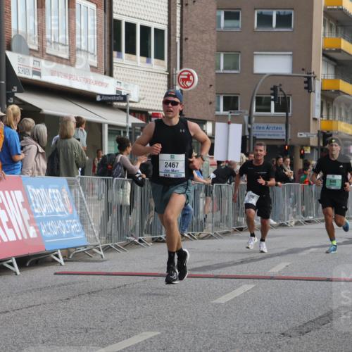 15.09.2024 - PSD Bank Halbmarathon Michael Strokosch http://msf.ph/oto/7056248 15.09.2024 11:34:04 Ziel 646, 713, 743, 946, 1214, 1396, 1460, 1802, 2467, 2617 meine-sportfotos.de