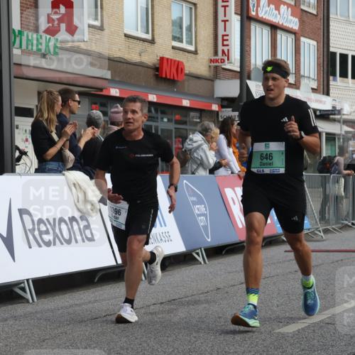 15.09.2024 - PSD Bank Halbmarathon Michael Strokosch http://msf.ph/oto/7056270 15.09.2024 11:34:08 Ziel 646, 713, 946, 1214, 1396, 1460, 1802, 2467, 2617 meine-sportfotos.de