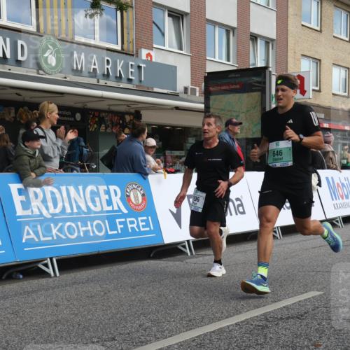 15.09.2024 - PSD Bank Halbmarathon Michael Strokosch http://msf.ph/oto/7056274 15.09.2024 11:34:08 Ziel 646, 713, 946, 1214, 1396, 1460, 1802, 2467, 2617 meine-sportfotos.de