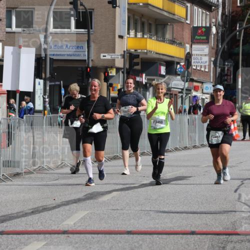15.09.2024 - PSD Bank Halbmarathon Michael Strokosch http://msf.ph/oto/7056297 15.09.2024 12:47:27 Ziel 3459, 3460, 3461 meine-sportfotos.de
