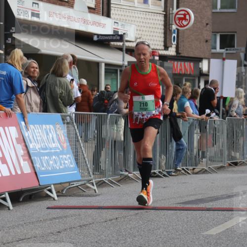 15.09.2024 - PSD Bank Halbmarathon Michael Strokosch http://msf.ph/oto/7056306 15.09.2024 11:34:19 Ziel 646, 710, 713, 1214, 1396, 1802, 2617 meine-sportfotos.de