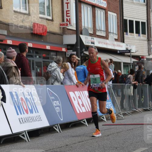 15.09.2024 - PSD Bank Halbmarathon Michael Strokosch http://msf.ph/oto/7056316 15.09.2024 11:34:20 Ziel 646, 710, 713, 1214, 1396, 1802, 2617 meine-sportfotos.de