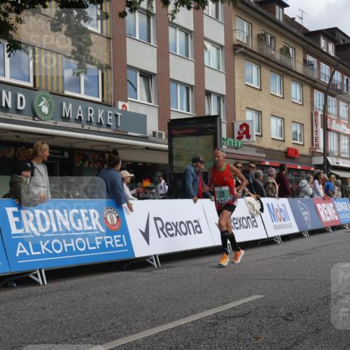 15.09.2024 - PSD Bank Halbmarathon Michael Strokosch http://msf.ph/oto/7056324 15.09.2024 11:34:21 Ziel 710, 713, 1214, 1802, 2617 meine-sportfotos.de