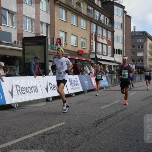 15.09.2024 - PSD Bank Halbmarathon Michael Strokosch http://msf.ph/oto/7056346 15.09.2024 11:34:32 Ziel 710, 746, 829, 1204, 1251, 1393, 1441 meine-sportfotos.de