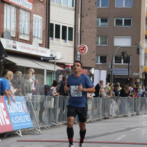 15.09.2024 - PSD Bank Halbmarathon Michael Strokosch http://msf.ph/oto/7056372 15.09.2024 11:34:38 Ziel 746, 829, 1204, 1251, 1393, 1441 meine-sportfotos.de