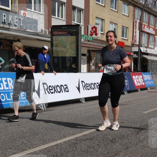 15.09.2024 - PSD Bank Halbmarathon Michael Strokosch http://msf.ph/oto/7056393 15.09.2024 12:47:41 Ziel 3331, 3395, 3459, 3460, 3461 meine-sportfotos.de