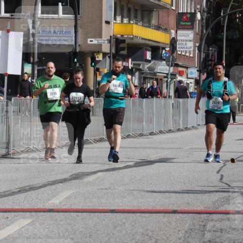 15.09.2024 - PSD Bank Halbmarathon Michael Strokosch http://msf.ph/oto/7056413 15.09.2024 12:49:27 Ziel 1962, 2529, 3113 meine-sportfotos.de
