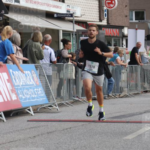 15.09.2024 - PSD Bank Halbmarathon Michael Strokosch http://msf.ph/oto/7056414 15.09.2024 11:34:46 Ziel 696, 829, 907, 1204, 1251, 1370, 1387, 1393, 1426, 1768 meine-sportfotos.de