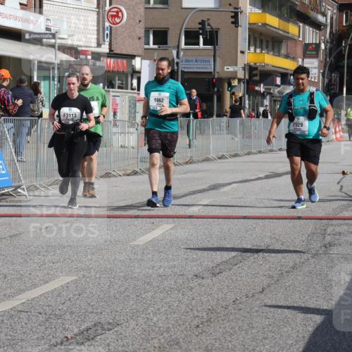 15.09.2024 - PSD Bank Halbmarathon Michael Strokosch http://msf.ph/oto/7056449 15.09.2024 12:49:32 Ziel 1962, 2235, 2529, 3113 meine-sportfotos.de