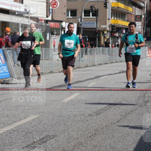 15.09.2024 - PSD Bank Halbmarathon Michael Strokosch http://msf.ph/oto/7056451 15.09.2024 12:49:32 Ziel 1962, 2235, 2529, 3113 meine-sportfotos.de
