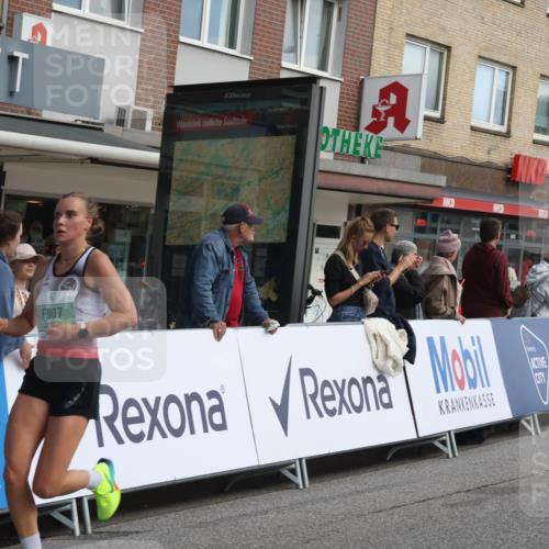 15.09.2024 - PSD Bank Halbmarathon Michael Strokosch http://msf.ph/oto/7056464 15.09.2024 11:34:53 Ziel 652, 696, 907, 1052, 1178, 1228, 1233, 1370, 1387, 1405, 1426, 1768, 3511 meine-sportfotos.de