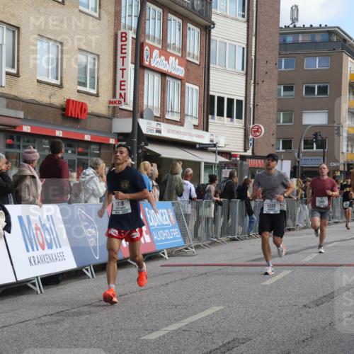 15.09.2024 - PSD Bank Halbmarathon Michael Strokosch http://msf.ph/oto/7056472 15.09.2024 11:34:54 Ziel 652, 696, 907, 1052, 1178, 1228, 1233, 1370, 1387, 1405, 1426, 1768, 3511 meine-sportfotos.de