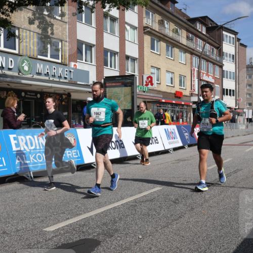 15.09.2024 - PSD Bank Halbmarathon Michael Strokosch http://msf.ph/oto/7056487 15.09.2024 12:49:37 Ziel 1962, 2235, 2529, 3113 meine-sportfotos.de