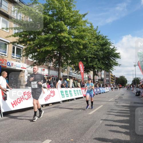 15.09.2024 - PSD Bank Halbmarathon Miley Keyser http://msf.ph/oto/7056495 15.09.2024 12:03:31 Ziel 1944, 2062, 2520, 2548, 2730, 2746, 2759, 3007, 3056 meine-sportfotos.de