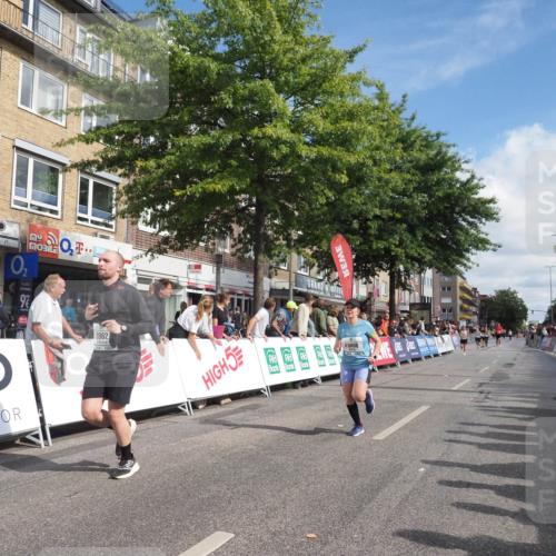 15.09.2024 - PSD Bank Halbmarathon Miley Keyser http://msf.ph/oto/7056503 15.09.2024 12:03:31 Ziel 1944, 2062, 2520, 2548, 2730, 2746, 2759, 3007, 3056 meine-sportfotos.de