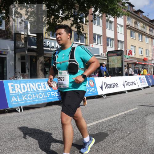 15.09.2024 - PSD Bank Halbmarathon Michael Strokosch http://msf.ph/oto/7056517 15.09.2024 12:49:39 Ziel 1962, 2235, 2529, 3113 meine-sportfotos.de