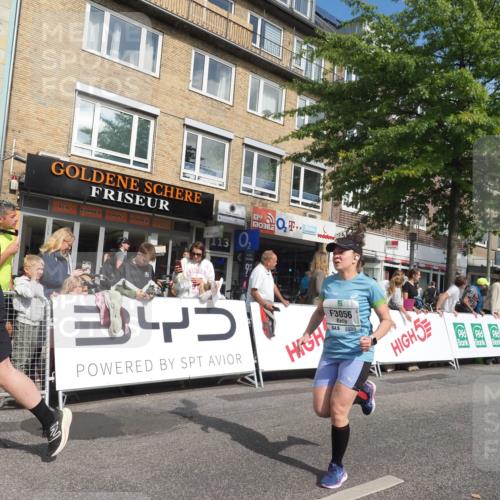 15.09.2024 - PSD Bank Halbmarathon Miley Keyser http://msf.ph/oto/7056530 15.09.2024 12:03:32 Ziel 1476, 1944, 2062, 2520, 2548, 2730, 2746, 2759, 3007, 3056 meine-sportfotos.de