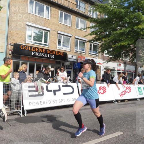 15.09.2024 - PSD Bank Halbmarathon Miley Keyser http://msf.ph/oto/7056534 15.09.2024 12:03:32 Ziel 1476, 1944, 2062, 2520, 2548, 2730, 2746, 2759, 3007, 3056 meine-sportfotos.de