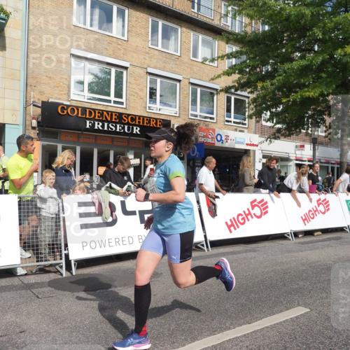 15.09.2024 - PSD Bank Halbmarathon Miley Keyser http://msf.ph/oto/7056539 15.09.2024 12:03:32 Ziel 1476, 1944, 2062, 2520, 2548, 2730, 2746, 2759, 3007, 3056 meine-sportfotos.de