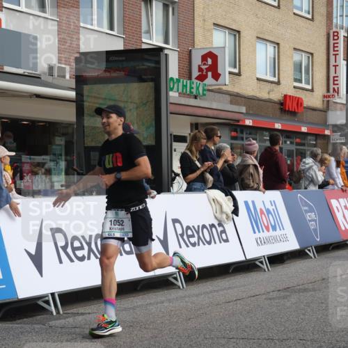 15.09.2024 - PSD Bank Halbmarathon Michael Strokosch http://msf.ph/oto/7056556 15.09.2024 11:35:02 Ziel 652, 696, 740, 907, 919, 1052, 1178, 1221, 1228, 1233, 1387, 1405, 1448, 2479, 3511 meine-sportfotos.de