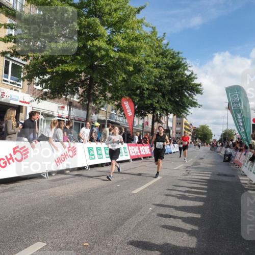 15.09.2024 - PSD Bank Halbmarathon Miley Keyser http://msf.ph/oto/7056581 15.09.2024 12:03:40 Ziel 1476, 2062, 2520, 2730, 2746, 3007, 3271 meine-sportfotos.de