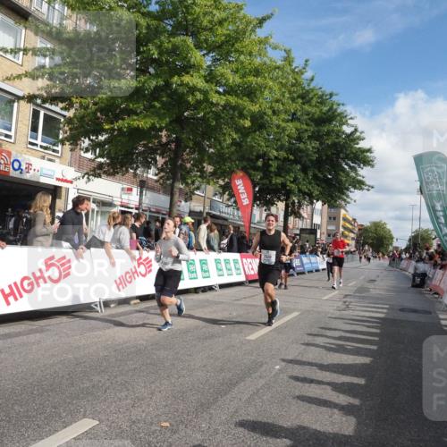 15.09.2024 - PSD Bank Halbmarathon Miley Keyser http://msf.ph/oto/7056593 15.09.2024 12:03:41 Ziel 1476, 2062, 2520, 2730, 2746, 3007, 3271 meine-sportfotos.de