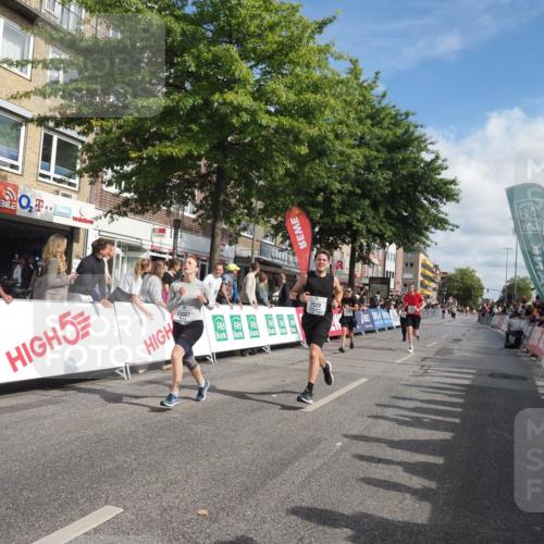 15.09.2024 - PSD Bank Halbmarathon Miley Keyser http://msf.ph/oto/7056597 15.09.2024 12:03:41 Ziel 1476, 2062, 2520, 2730, 2746, 3007, 3271 meine-sportfotos.de