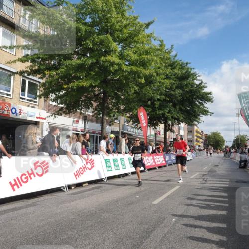 15.09.2024 - PSD Bank Halbmarathon Miley Keyser http://msf.ph/oto/7056612 15.09.2024 12:03:42 Ziel 1476, 2520, 2730, 2746, 3007, 3271 meine-sportfotos.de