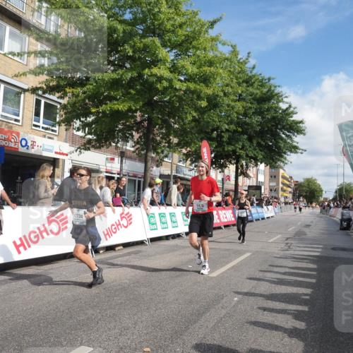 15.09.2024 - PSD Bank Halbmarathon Miley Keyser http://msf.ph/oto/7056653 15.09.2024 12:03:43 Ziel 1476, 2520, 2730, 2746, 3007, 3271 meine-sportfotos.de