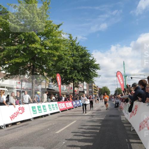 15.09.2024 - PSD Bank Halbmarathon Miley Keyser http://msf.ph/oto/7056719 15.09.2024 12:03:57 Ziel 1674, 1741, 2136, 2363, 2372, 2943, 2945, 3271 meine-sportfotos.de