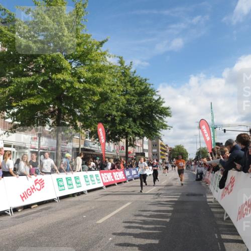 15.09.2024 - PSD Bank Halbmarathon Miley Keyser http://msf.ph/oto/7056723 15.09.2024 12:03:57 Ziel 1674, 1741, 2136, 2363, 2372, 2943, 2945, 3271 meine-sportfotos.de