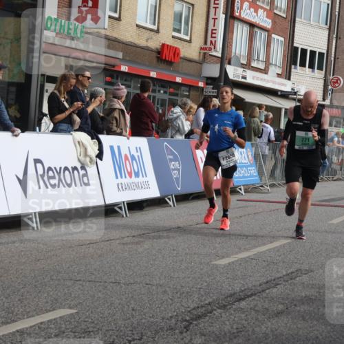 15.09.2024 - PSD Bank Halbmarathon Michael Strokosch http://msf.ph/oto/7056735 15.09.2024 11:35:16 Ziel 740, 766, 771, 919, 1044, 1207, 1221, 1418, 1448, 2479, 2619, 2656 meine-sportfotos.de