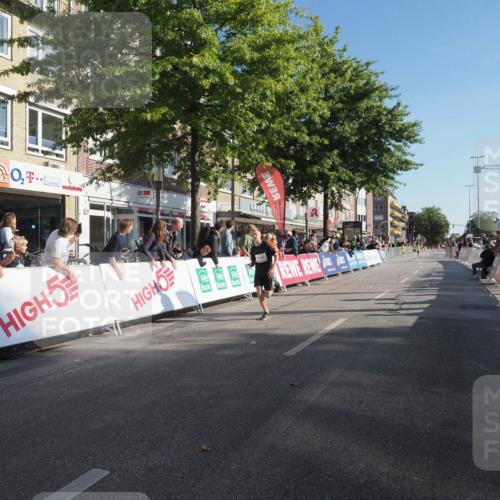 15.09.2024 - PSD Bank Halbmarathon Miley Keyser http://msf.ph/oto/7056759 15.09.2024 10:25:04 Ziel 102, 119, 131, 165, 177 meine-sportfotos.de