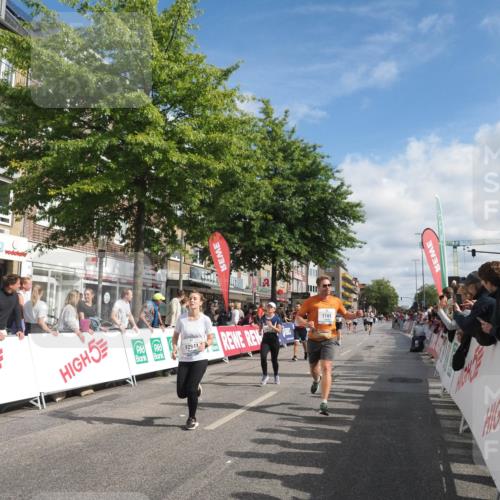 15.09.2024 - PSD Bank Halbmarathon Miley Keyser http://msf.ph/oto/7056765 15.09.2024 12:03:59 Ziel 1674, 1741, 2136, 2363, 2372, 2880, 2943, 2945 meine-sportfotos.de