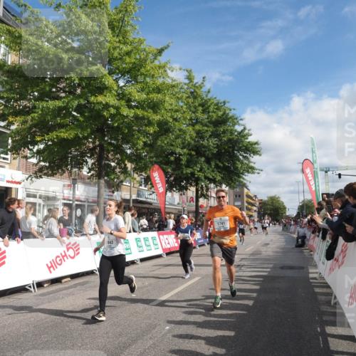 15.09.2024 - PSD Bank Halbmarathon Miley Keyser http://msf.ph/oto/7056773 15.09.2024 12:03:59 Ziel 1674, 1741, 2136, 2363, 2372, 2880, 2943, 2945 meine-sportfotos.de