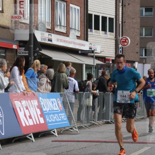 15.09.2024 - PSD Bank Halbmarathon Michael Strokosch http://msf.ph/oto/7056777 15.09.2024 11:35:20 Ziel 740, 766, 771, 1044, 1207, 1221, 1418, 1448, 2619, 2656 meine-sportfotos.de
