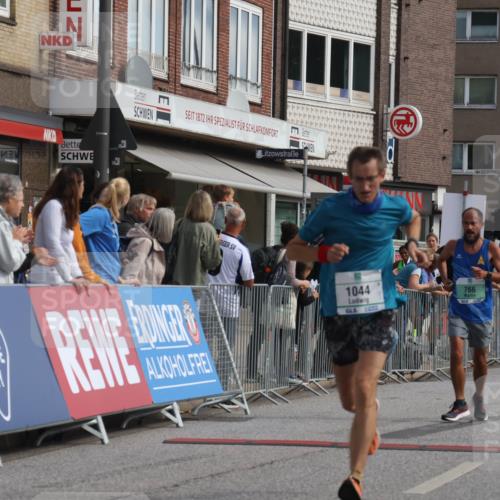 15.09.2024 - PSD Bank Halbmarathon Michael Strokosch http://msf.ph/oto/7056781 15.09.2024 11:35:20 Ziel 740, 766, 771, 1044, 1207, 1221, 1418, 1448, 2619, 2656 meine-sportfotos.de