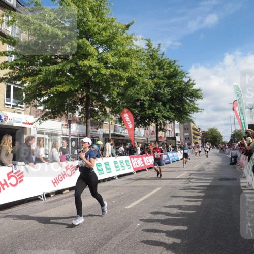 15.09.2024 - PSD Bank Halbmarathon Miley Keyser http://msf.ph/oto/7056801 15.09.2024 12:04:00 Ziel 1674, 1741, 2136, 2363, 2372, 2880, 2943, 2945 meine-sportfotos.de