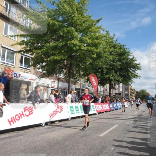 15.09.2024 - PSD Bank Halbmarathon Miley Keyser http://msf.ph/oto/7056828 15.09.2024 12:04:02 Ziel 1674, 1741, 2136, 2363, 2372, 2720, 2880, 2943, 2945 meine-sportfotos.de