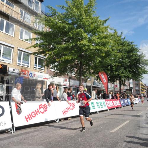 15.09.2024 - PSD Bank Halbmarathon Miley Keyser http://msf.ph/oto/7056843 15.09.2024 12:04:03 Ziel 1674, 1741, 2136, 2363, 2372, 2720, 2880, 2943, 2945 meine-sportfotos.de