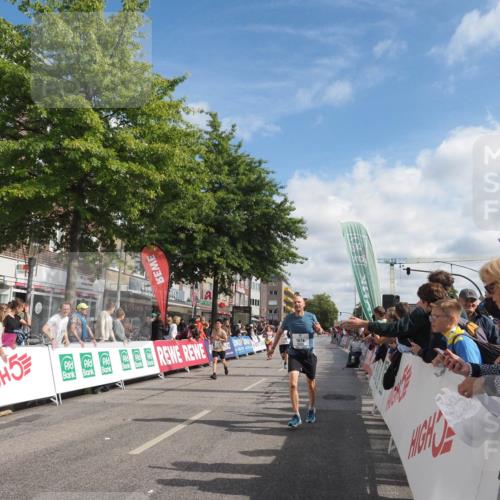 15.09.2024 - PSD Bank Halbmarathon Miley Keyser http://msf.ph/oto/7056851 15.09.2024 12:04:04 Ziel 1674, 1741, 1756, 2136, 2363, 2372, 2720, 2880, 2943, 2945 meine-sportfotos.de